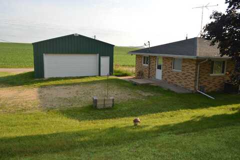 1105 Pershing, Maquoketa, IA 52060
