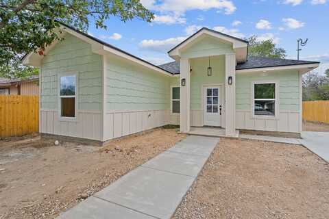 406 E Cortinas, Del Rio, TX 78840