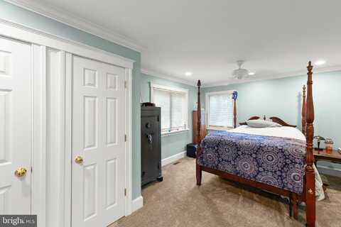 68 FARMS RIDGE LANE, FRONT ROYAL, VA 22630