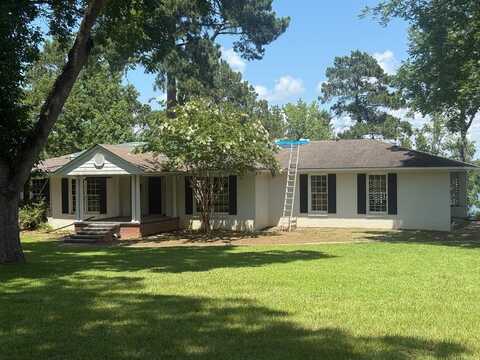 111 Lakeview Drive, Eufaula, AL 36027