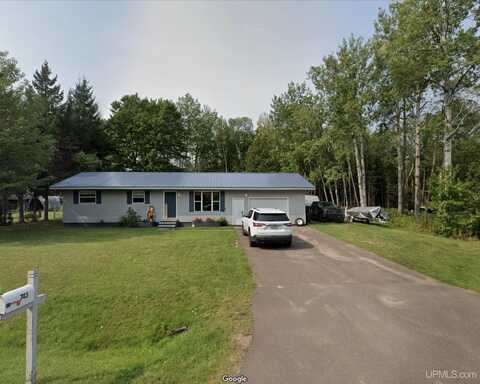 743 Pebble Beach, Ontonagon, MI 49953