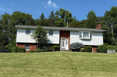 21 Tharon Ln, Moundsville, WV 26041