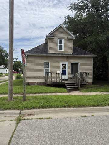 448 Cherry Street, Waterloo, IA 50703