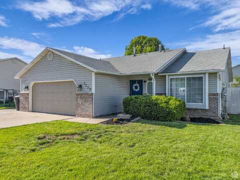 1129 W 1640 N, Clinton, UT 84015