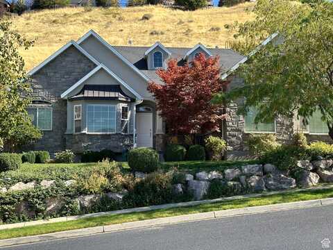 609 S PARKWAY, North Salt Lake, UT 84054