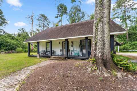 13680 Hartman Ln, Walker, LA 70785