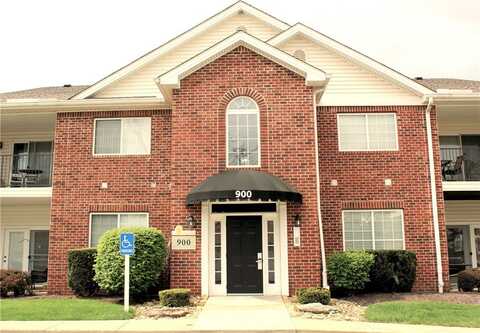 900 Hidden Ridge Ct, South Park, PA 15129