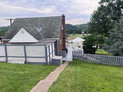 1305 Toman Avenue, Clairton, PA 15625