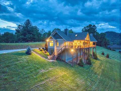 164 Flowing Hills, Clyde, NC 28721