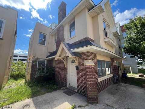12 Belle Haven Ct, Atlantic City, NJ 08401