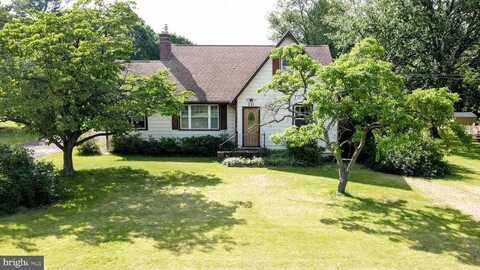 221 SWEDESBORO ROAD, GIBBSTOWN, NJ 08027