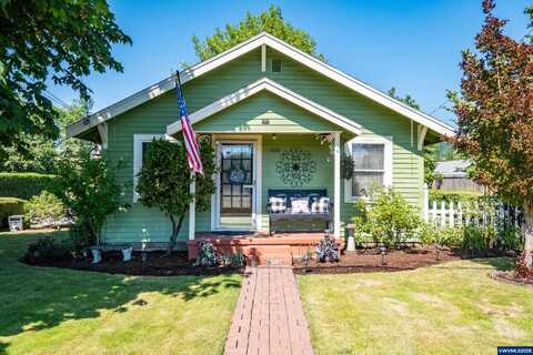 7625 5th St SE, Turner, OR 97383