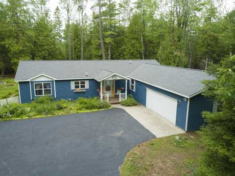 7120 Belfair Drive, Presque Isle, MI 49777