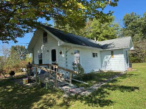 5389 M-55, Prescott, MI 48756