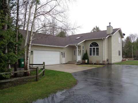 139 Bear Point Road, Alpena, MI 49707