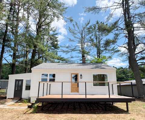 7606 First Court Avenue, Gaylord, MI 49735