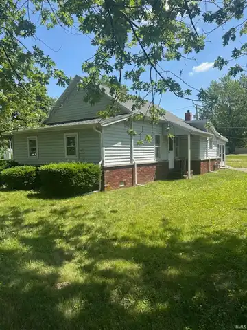 111 Hendricks Street, Warren, IN 46802