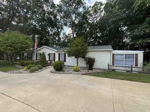 140 Lane 120 Lime Lake Lane, Angola, IN 46703