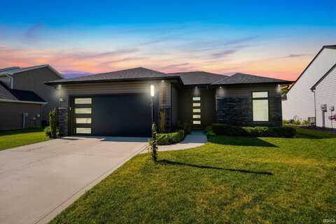10538 Fieldlight Boulevard, Fort Wayne, IN 46835