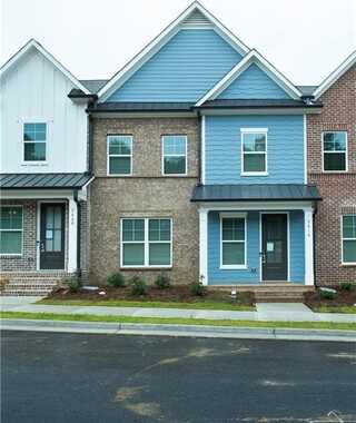 5373 Gray Birch Bend, Flowery Branch, GA 30542