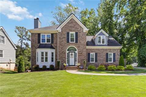 735 Jamie Way NE, Woodstock, GA 30188