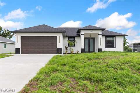 3211 19TH Street SW, Lehigh Acres, FL 33976