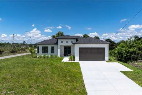 2601 Karen Circle, Lehigh Acres, FL 33971
