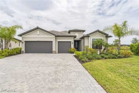 1801 Hagen Court, Naples, FL 34120