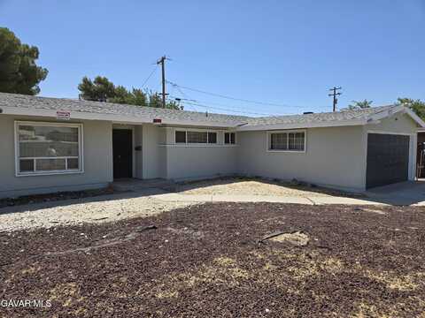 44960 E 3rd Street, Lancaster, CA 93535