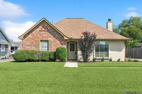 17553 Sugar Mill Ave, Baton Rouge, LA 70817