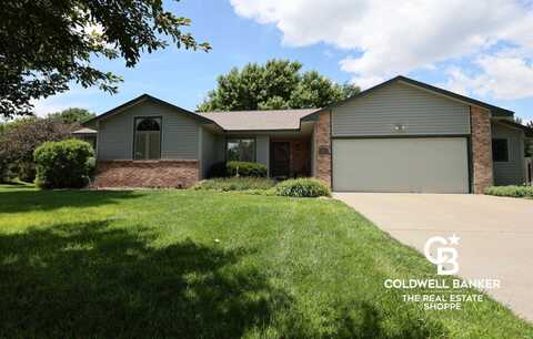 103 Wellington Place, Garden City, KS 67846