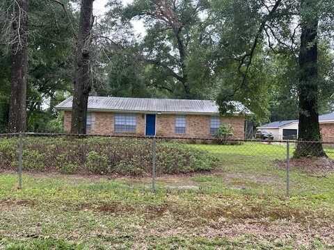 115 Pine Avenue W, Satsuma, AL 36572