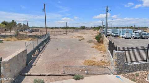 8280 N LOOP Drive, El Paso, TX 79907