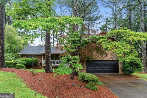 490 Hunters Glen, Lawrenceville, GA 30044