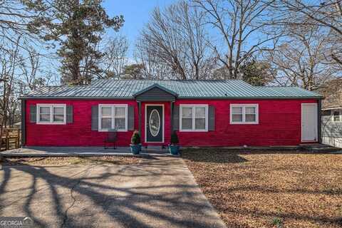 139b Newnan, Carrollton, GA 30117