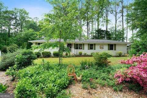 5839 Darry, Norcross, GA 30093