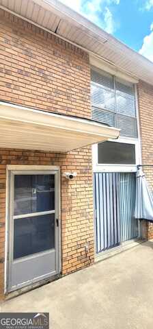 4701 Flat Shoals, Union City, GA 30291