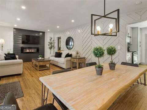 1572 Berkeley, Atlanta, GA 30329