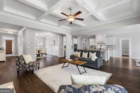 840 Champagne, Hoschton, GA 30548