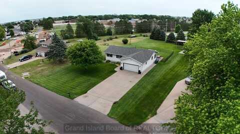 4211 Manchester Rd, Grand Island, NE 68803