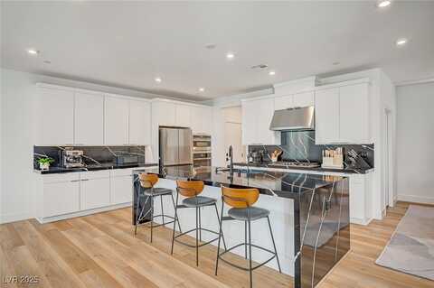 2670 Skylark Trail Street, Henderson, NV 89044