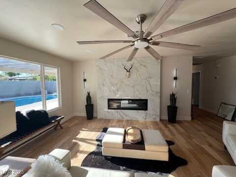 2712 Rialto Road, Las Vegas, NV 89108
