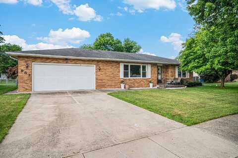 953 Seneca Drive, Crown Point, IN 46307