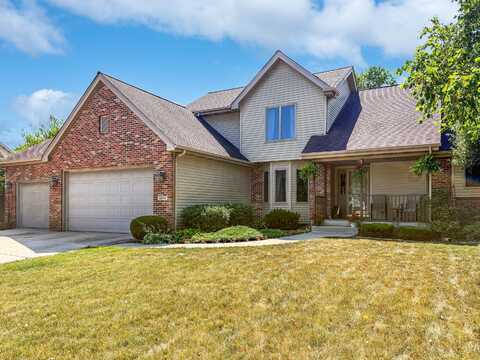 8214 Hawthorne Drive, Saint John, IN 46373