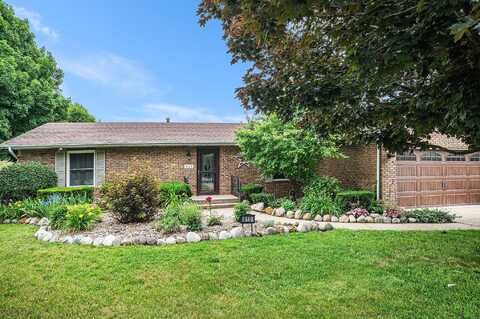 410 S Filbert Street, New Carlisle, IN 46552