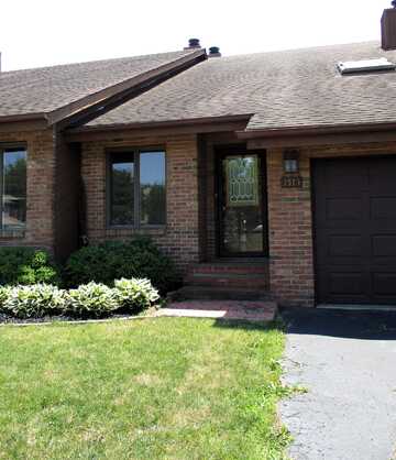 1515 Maple Place, Schererville, IN 46375