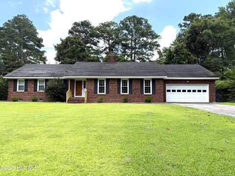 2105 Dallas Drive, Kinston, NC 28504
