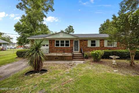 101 Pine Dale Road, Havelock, NC 28532