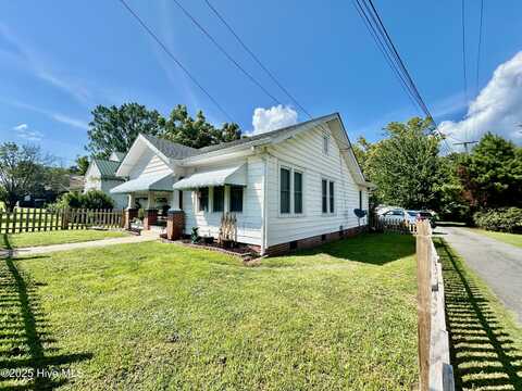 503 S Haughton Street, Williamston, NC 27892