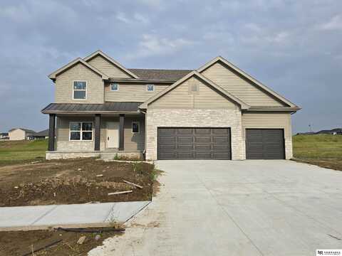 10913 N 172 Street, Bennington, NE 68007